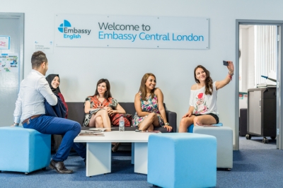 25% скидка на курсы английского языка в школах Embassy English в США, Канаде, Австралии, Новой Зеландии! 10% скидка на курсы английского языка во всех школах Embassy English в Великобритании! 25% скидка на курсы английского языка в школах Embassy English в США, Канаде, Австралии, Новой Зеландии! 10% скидка на курсы английского языка во всех школах Embassy English в Великобритании!