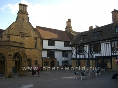 Sherborne School International College (12)