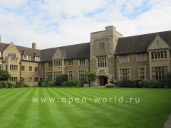 Bellerbys College, Embassy CES, Cambridge (2)