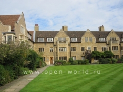 Bellerbys College, Embassy CES, Cambridge (3)