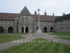 Lancing College (престижная школа-пансион Лансинг Колледж)