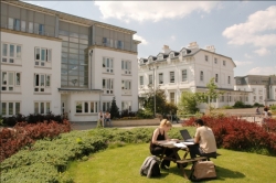 University of Gloucestershire offers fast track Foundation Program from January 2016